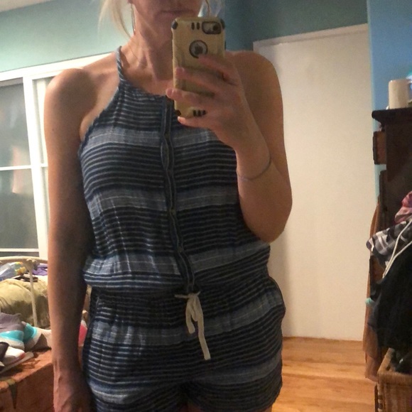 Racer back shorts romper - Picture 4 of 7